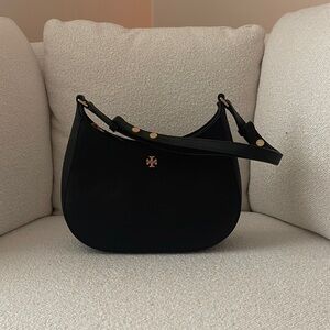 Tory burch shoulder bag new without tags